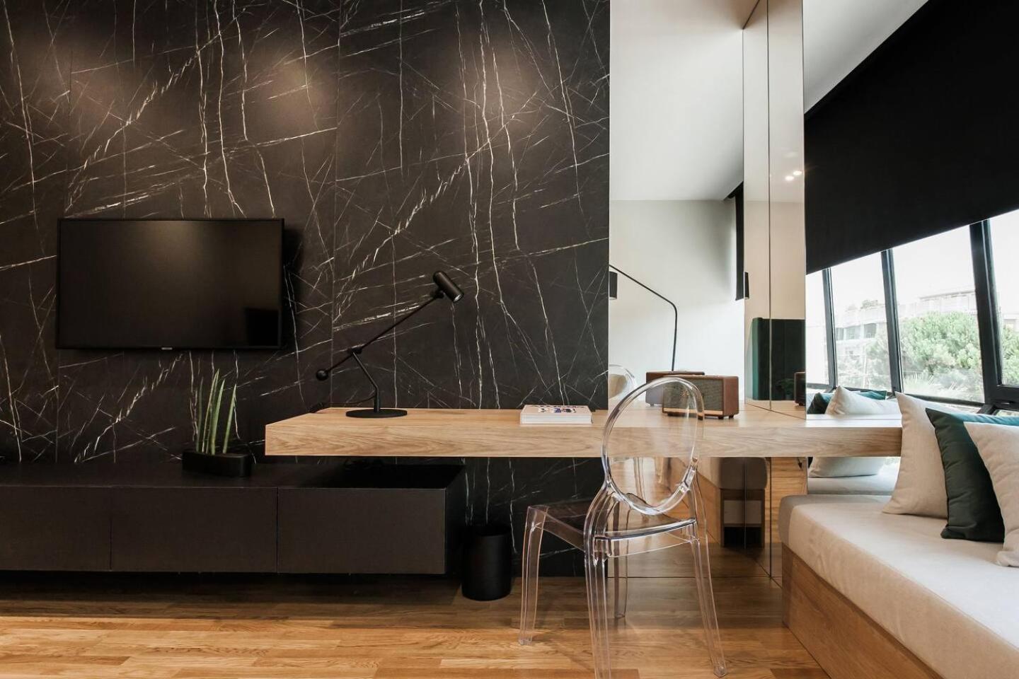 2 Sidebyside Suites In Athens Riviera By The Olon 外观 照片
